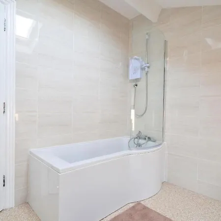 Apartamento Brightwater For Up To 6 Guests